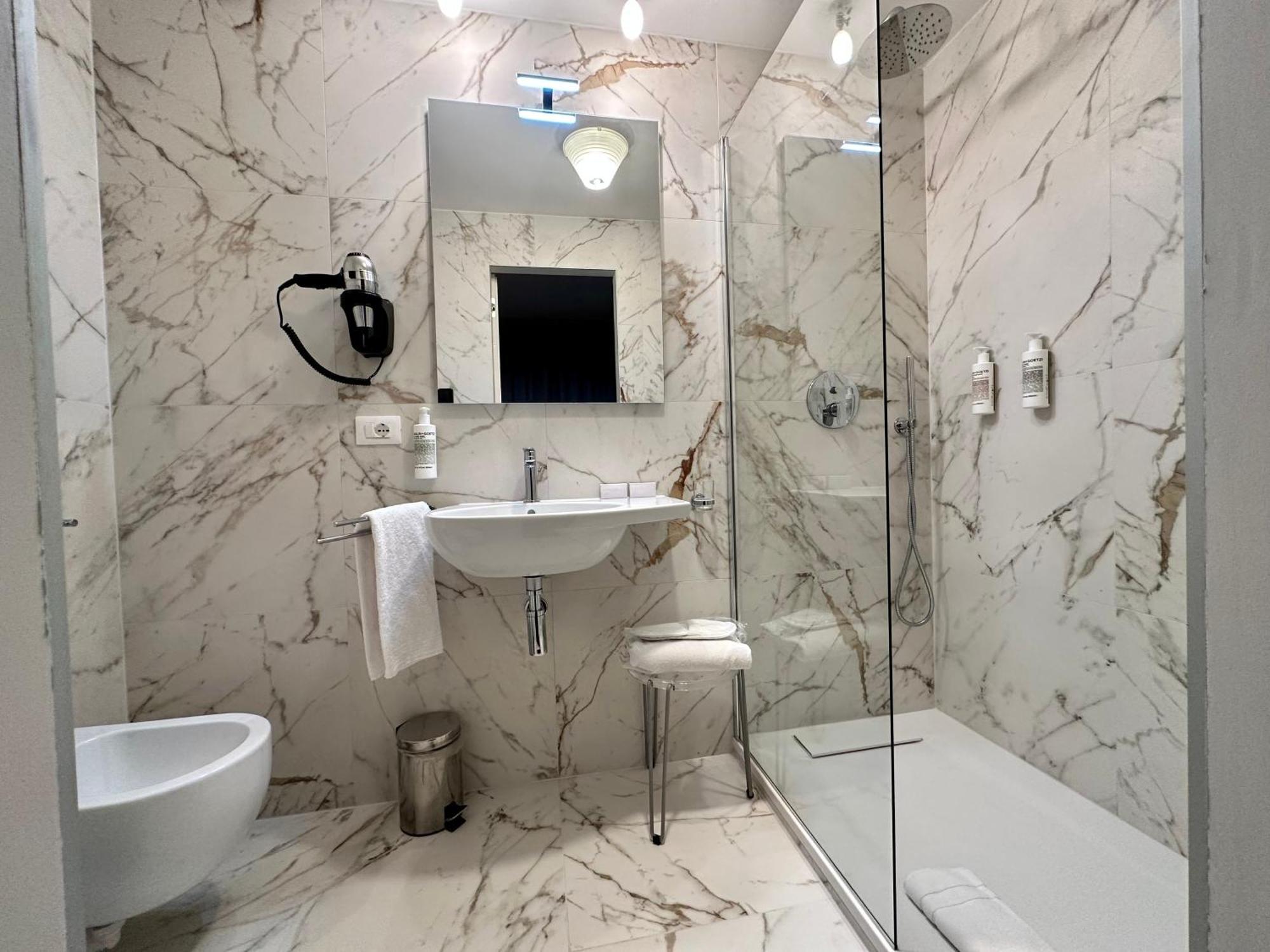 Quarto Individual